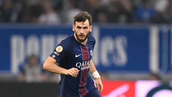 爱游戏官方入口-典型团队式进球，克瓦拉茨赫利亚的进球经历了27次传递