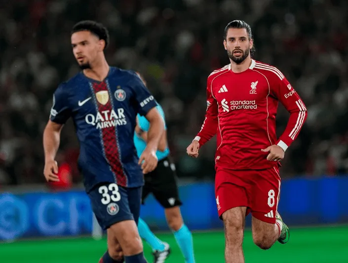 索博vs巴黎数据：0射0正0过人，1关键传球，1抢断2解围1拦截